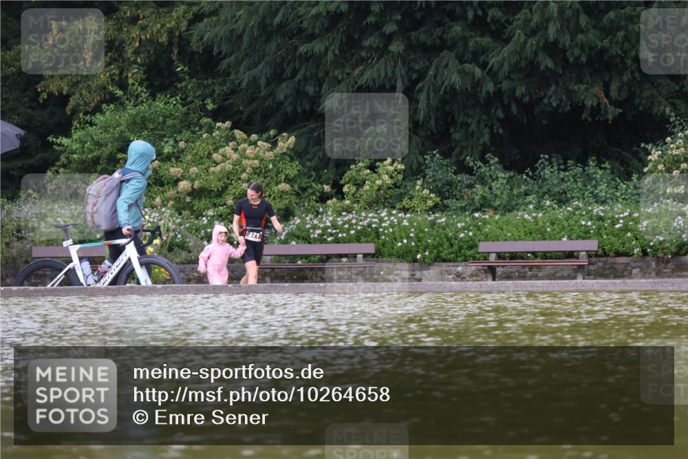 13.09.2026 - Stadtparktriathlon Emre Sener http://msf.ph/oto/10264658 13.09.2026 11:44:59 Laufen 371, 371 meine-sportfotos.de