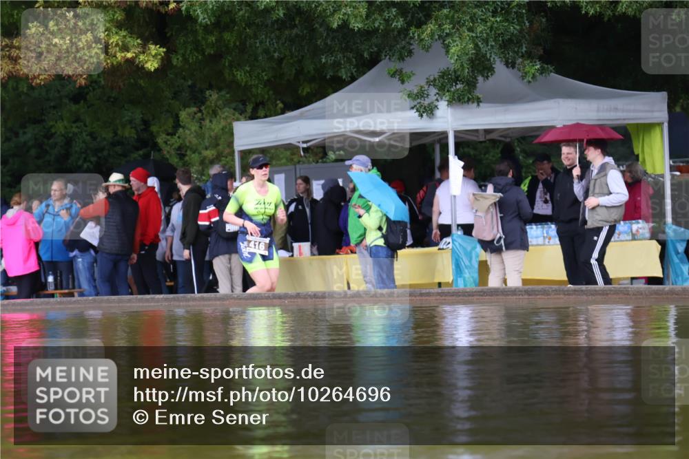 13.09.2026 - Stadtparktriathlon Emre Sener http://msf.ph/oto/10264696 13.09.2026 11:46:00 Laufen 2001, 416, 363, 407, 416 meine-sportfotos.de