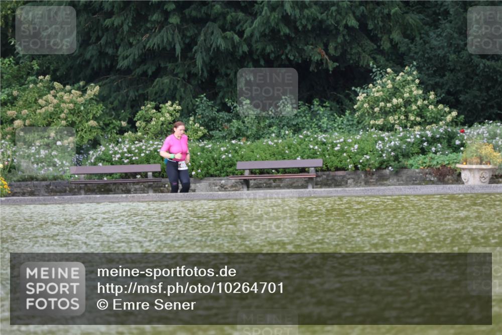 13.09.2026 - Stadtparktriathlon Emre Sener http://msf.ph/oto/10264701 13.09.2026 11:46:08 Laufen 357, 363, 407, 428 meine-sportfotos.de