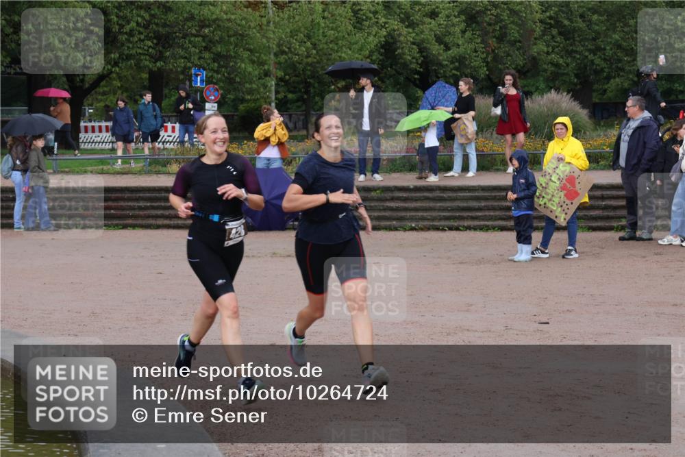 13.09.2026 - Stadtparktriathlon Emre Sener http://msf.ph/oto/10264724 13.09.2026 11:46:40 Laufen 1428, 493 meine-sportfotos.de