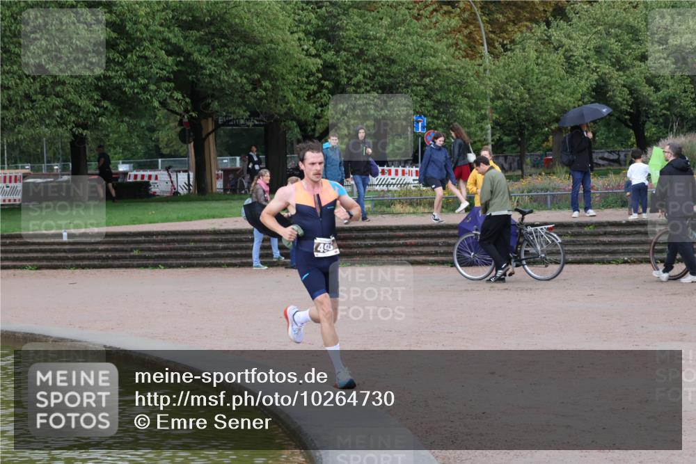 13.09.2026 - Stadtparktriathlon Emre Sener http://msf.ph/oto/10264730 13.09.2026 11:46:51 Laufen 49, 520 meine-sportfotos.de