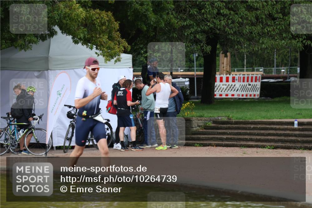 13.09.2026 - Stadtparktriathlon Emre Sener http://msf.ph/oto/10264739 13.09.2026 11:47:26 Laufen 504, 411114, 456 meine-sportfotos.de