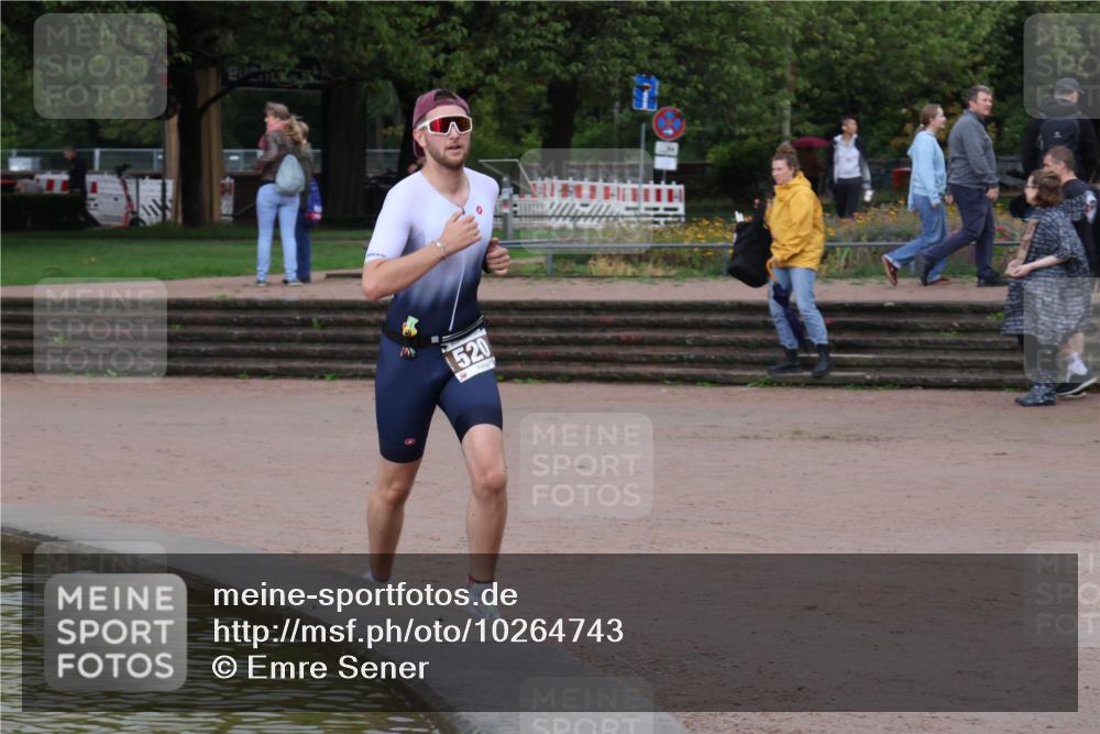 13.09.2026 - Stadtparktriathlon Emre Sener http://msf.ph/oto/10264743 13.09.2026 11:47:28 Laufen 520, 456 meine-sportfotos.de