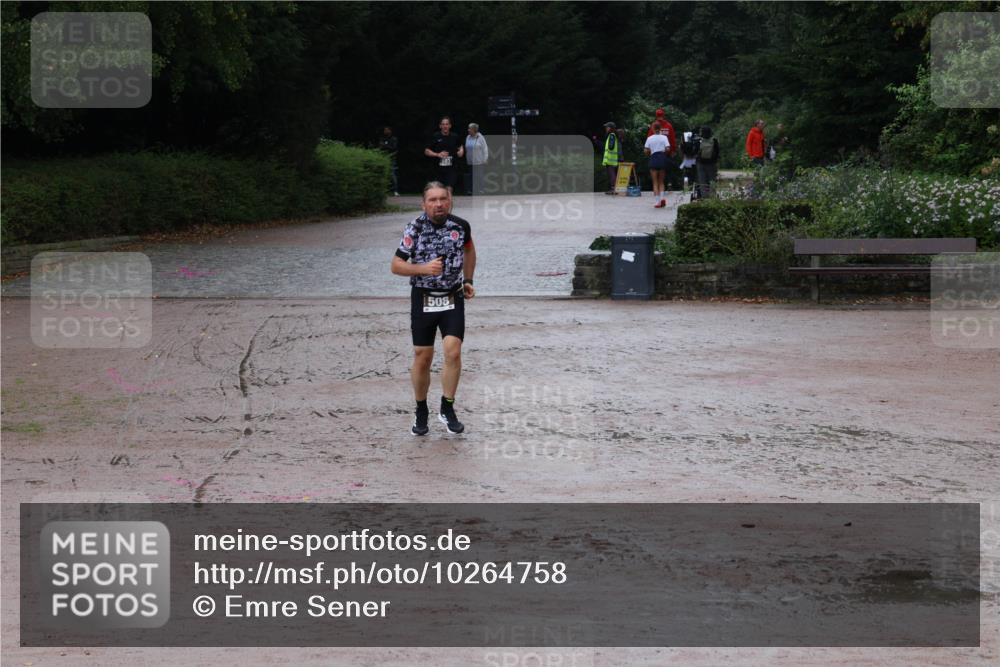 13.09.2026 - Stadtparktriathlon Emre Sener http://msf.ph/oto/10264758 13.09.2026 11:50:51 Laufen 508, 466, 508, 555, 583, 640 meine-sportfotos.de