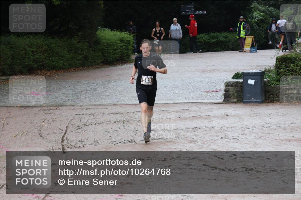 13.09.2026 - Stadtparktriathlon Emre Sener http://msf.ph/oto/10264768 13.09.2026 11:50:57 Laufen 583, 466, 508, 583, 622, 640 meine-sportfotos.de