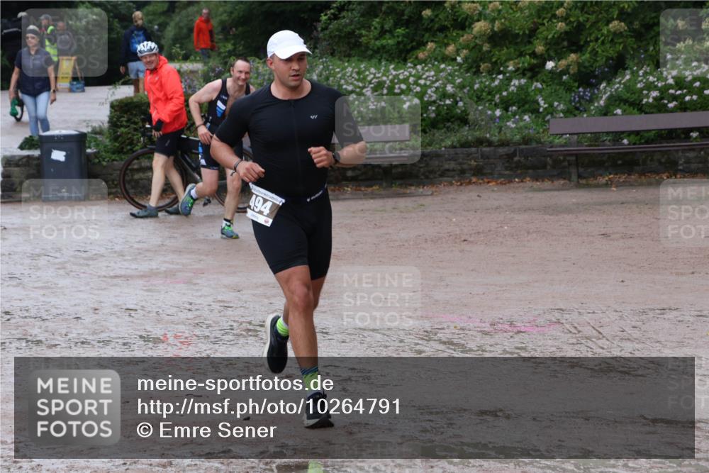 13.09.2026 - Stadtparktriathlon Emre Sener http://msf.ph/oto/10264791 13.09.2026 11:51:31 Laufen 494, 403, 481, 482, 494, 506, 556 meine-sportfotos.de