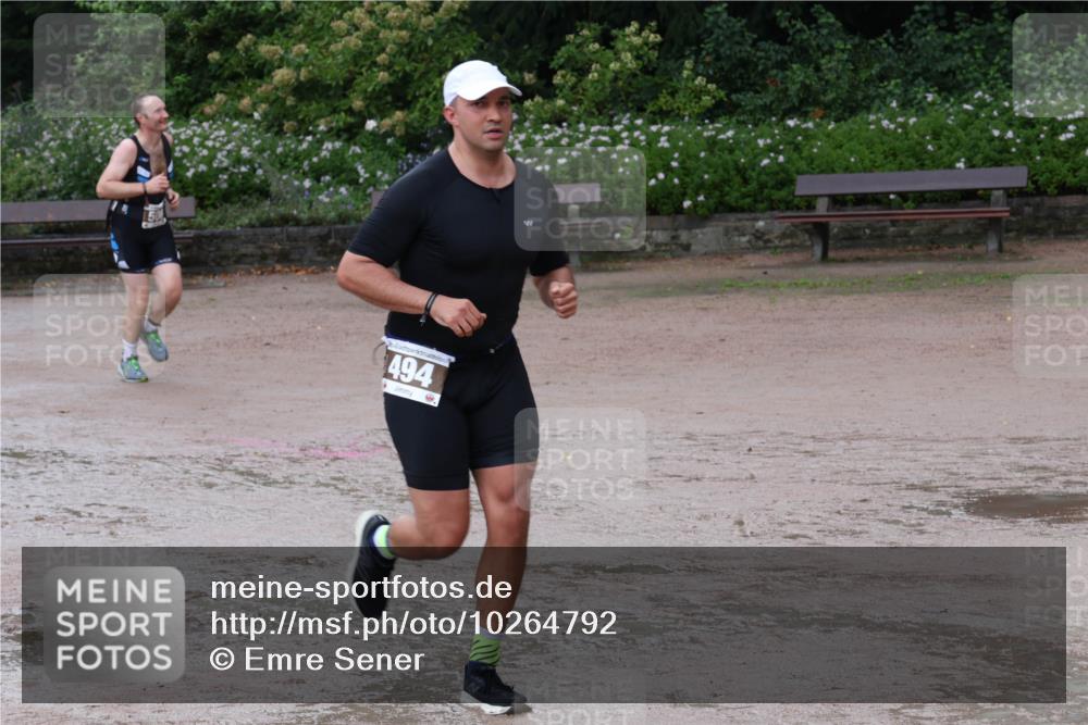 13.09.2026 - Stadtparktriathlon Emre Sener http://msf.ph/oto/10264792 13.09.2026 11:51:33 Laufen 150, 494, 403, 481, 482, 494, 506, 556 meine-sportfotos.de