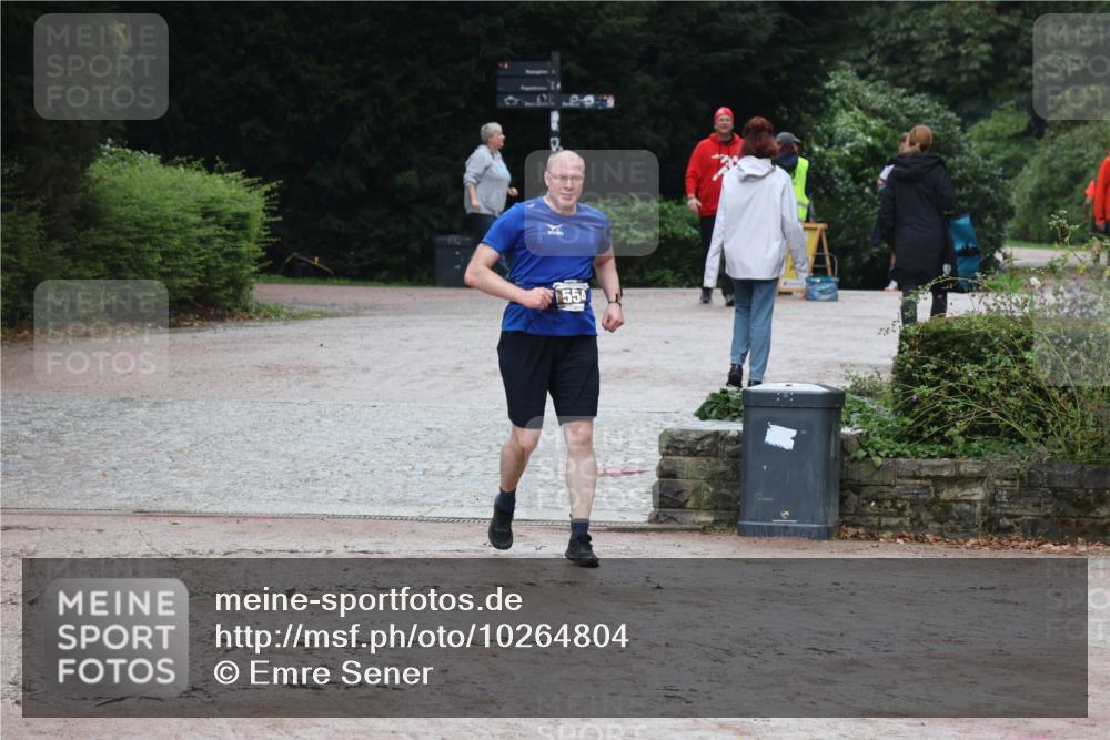 13.09.2026 - Stadtparktriathlon Emre Sener http://msf.ph/oto/10264804 13.09.2026 11:53:23 Laufen 554, 554 meine-sportfotos.de