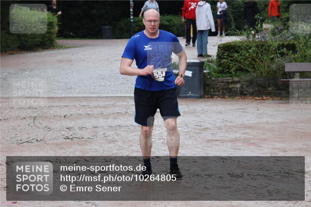 13.09.2026 - Stadtparktriathlon Emre Sener http://msf.ph/oto/10264805 13.09.2026 11:53:28 Laufen 554, 554, 579 meine-sportfotos.de