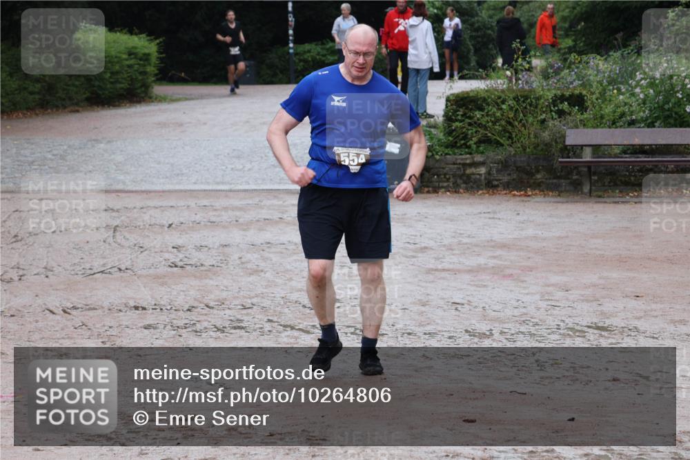 13.09.2026 - Stadtparktriathlon Emre Sener http://msf.ph/oto/10264806 13.09.2026 11:53:29 Laufen 554, 554, 579 meine-sportfotos.de