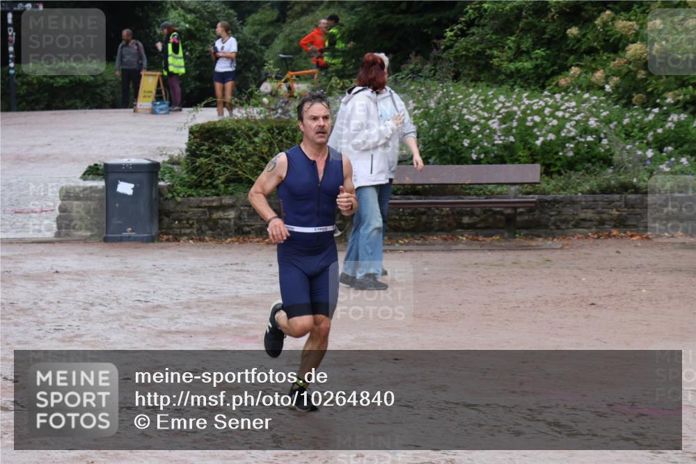 13.09.2026 - Stadtparktriathlon Emre Sener http://msf.ph/oto/10264840 13.09.2026 11:54:15 Laufen 275, 476, 512, 561, 600, 603, 1799 meine-sportfotos.de