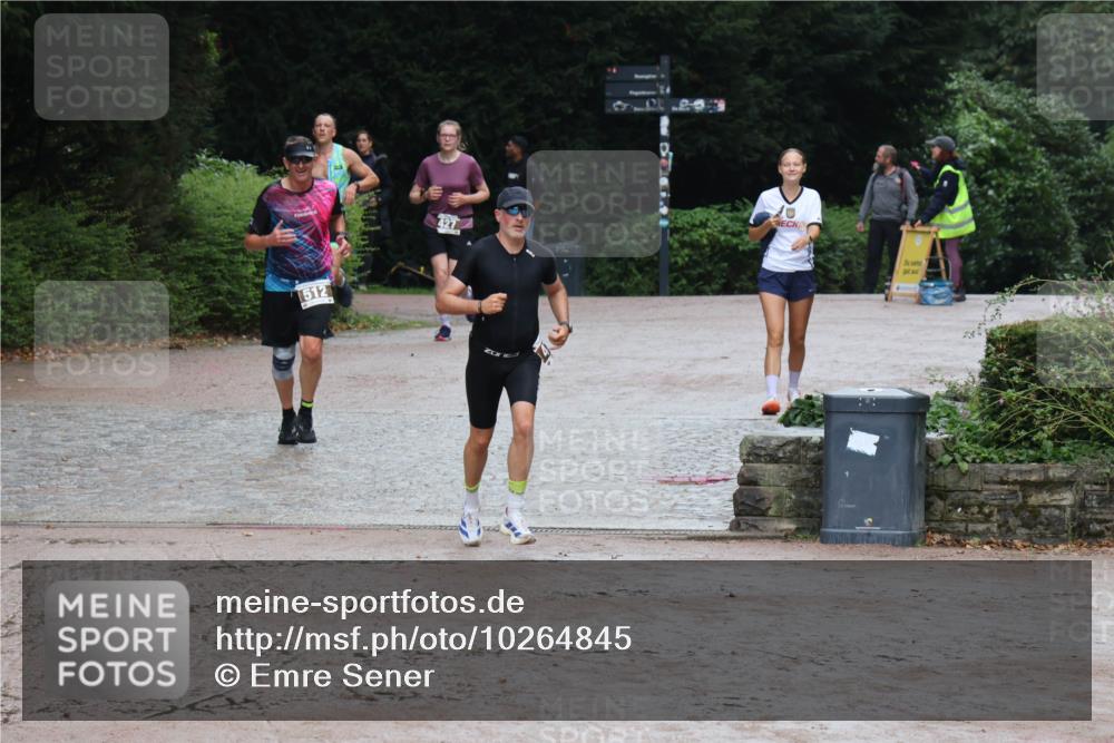 13.09.2026 - Stadtparktriathlon Emre Sener http://msf.ph/oto/10264845 13.09.2026 11:54:25 Laufen 427, 1512, 275, 427, 476, 512, 600 meine-sportfotos.de