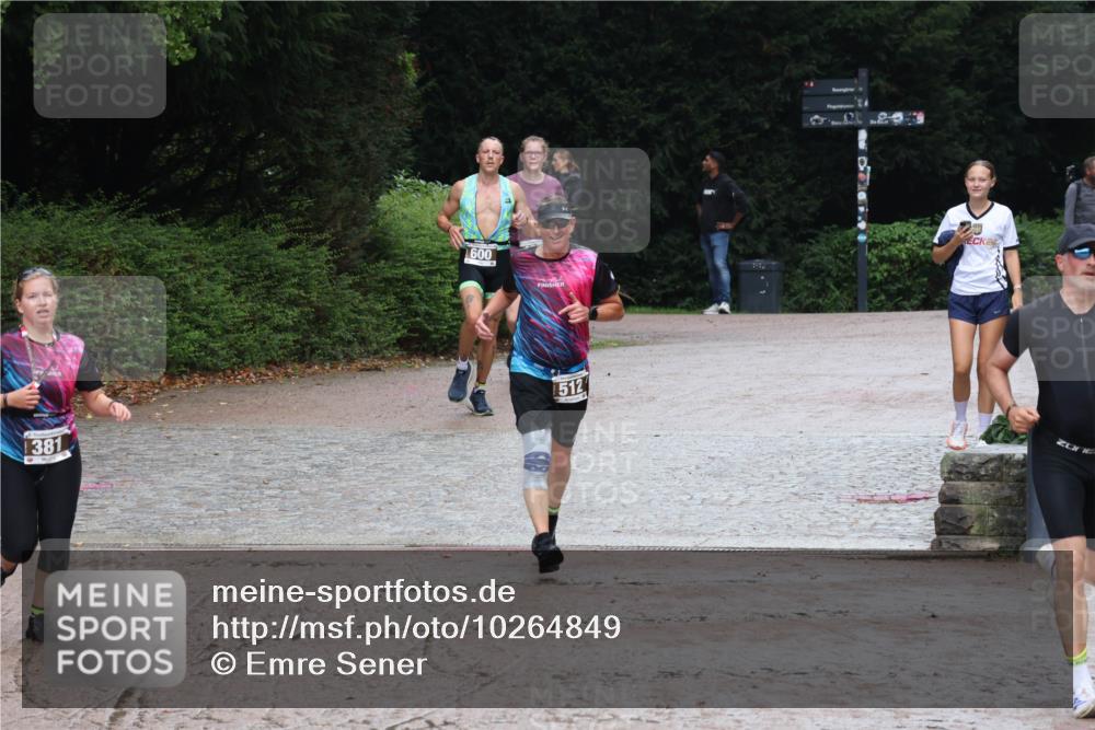 13.09.2026 - Stadtparktriathlon Emre Sener http://msf.ph/oto/10264849 13.09.2026 11:54:27 Laufen 381, 600, 512, 2, 427, 476, 512, 600 meine-sportfotos.de