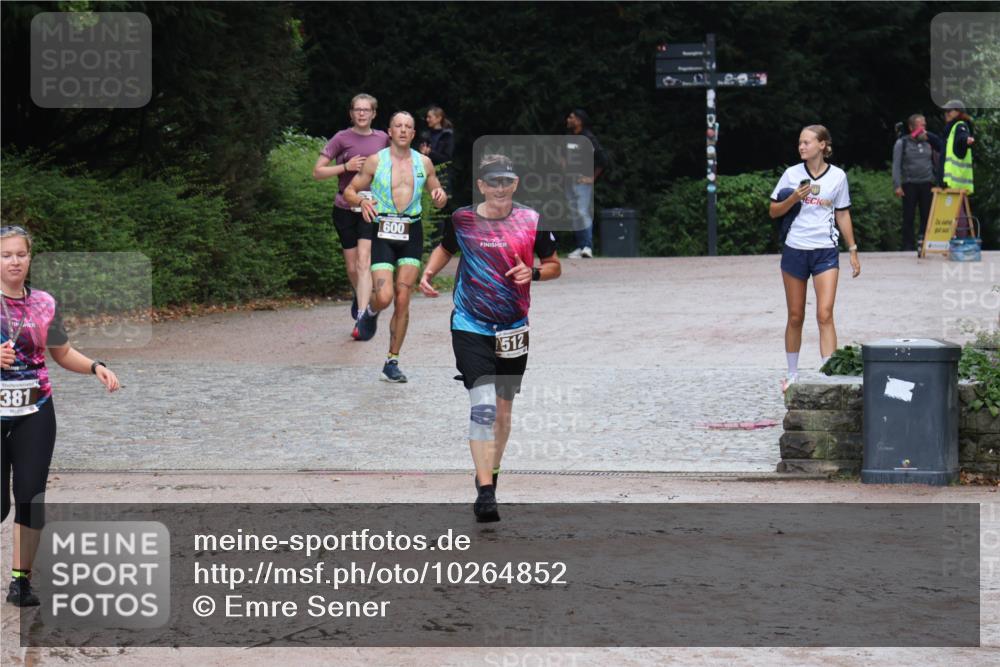 13.09.2026 - Stadtparktriathlon Emre Sener http://msf.ph/oto/10264852 13.09.2026 11:54:28 Laufen 381, 600, 512, 427, 476, 512, 600 meine-sportfotos.de