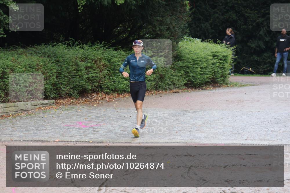 13.09.2026 - Stadtparktriathlon Emre Sener http://msf.ph/oto/10264874 13.09.2026 11:55:00 Laufen 487, 519 meine-sportfotos.de