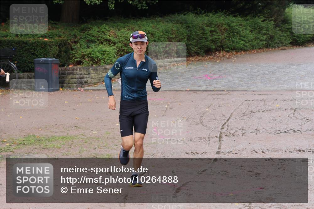13.09.2026 - Stadtparktriathlon Emre Sener http://msf.ph/oto/10264888 13.09.2026 11:55:05 Laufen 487, 519 meine-sportfotos.de
