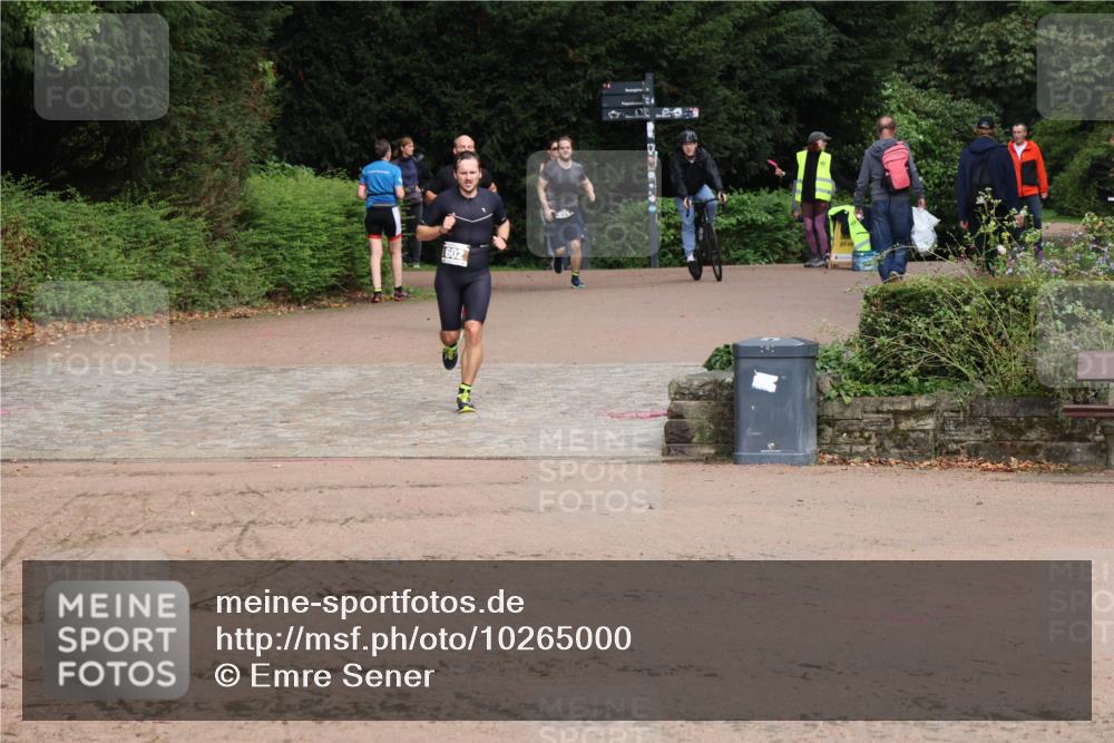 13.09.2026 - Stadtparktriathlon Emre Sener http://msf.ph/oto/10265000 13.09.2026 12:00:54 Laufen 602, 573, 602, 619 meine-sportfotos.de