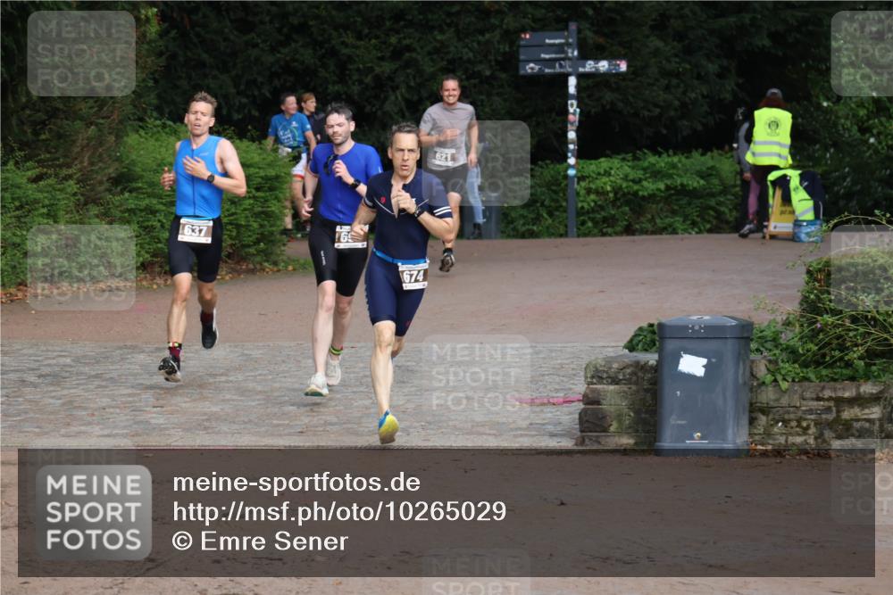 13.09.2026 - Stadtparktriathlon Emre Sener http://msf.ph/oto/10265029 13.09.2026 12:01:43 Laufen 1637, 69, 674, 621, 621, 635, 637, 674, 688, 696 meine-sportfotos.de