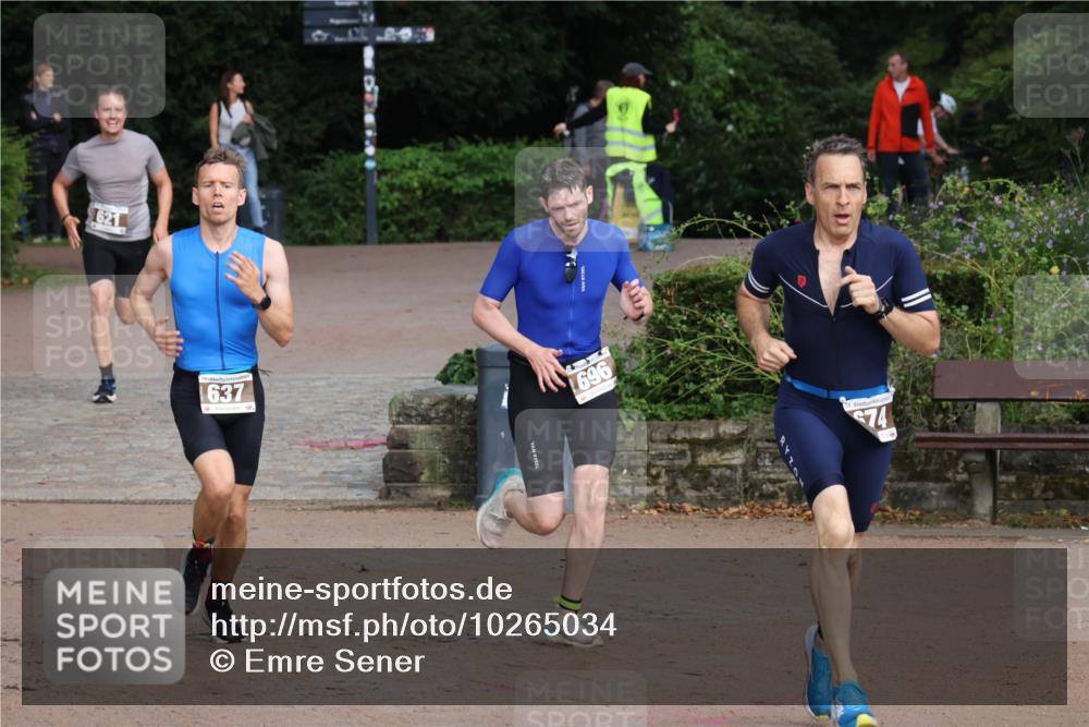 13.09.2026 - Stadtparktriathlon Emre Sener http://msf.ph/oto/10265034 13.09.2026 12:01:46 Laufen 621, 637, 696, 25, 74, 621, 635, 637, 674, 688, 696 meine-sportfotos.de