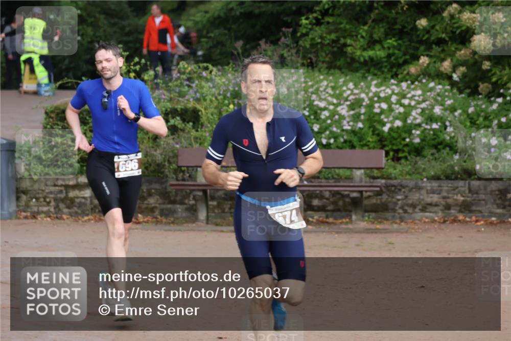 13.09.2026 - Stadtparktriathlon Emre Sener http://msf.ph/oto/10265037 13.09.2026 12:01:46 Laufen 674, 969, 621, 635, 637, 674, 688, 696 meine-sportfotos.de