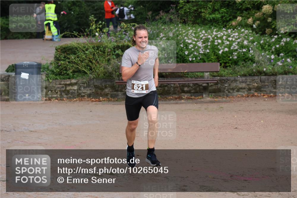 13.09.2026 - Stadtparktriathlon Emre Sener http://msf.ph/oto/10265045 13.09.2026 12:01:50 Laufen 25, 621, 621, 637, 674, 696 meine-sportfotos.de