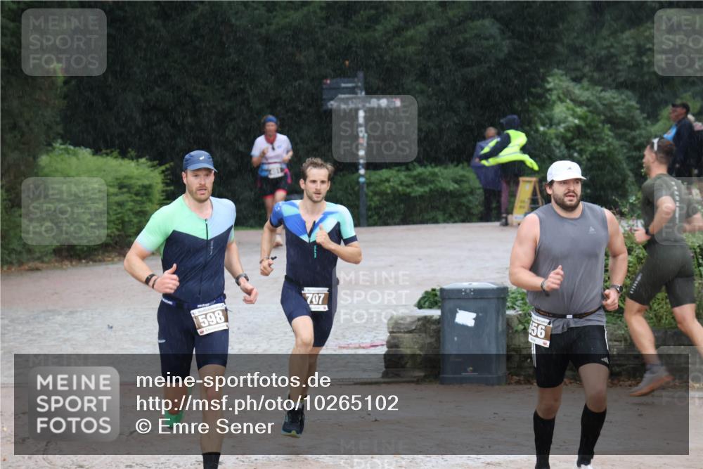 13.09.2026 - Stadtparktriathlon Emre Sener http://msf.ph/oto/10265102 13.09.2026 12:04:18 Laufen 598, 707, 56, 598, 630, 656, 707 meine-sportfotos.de