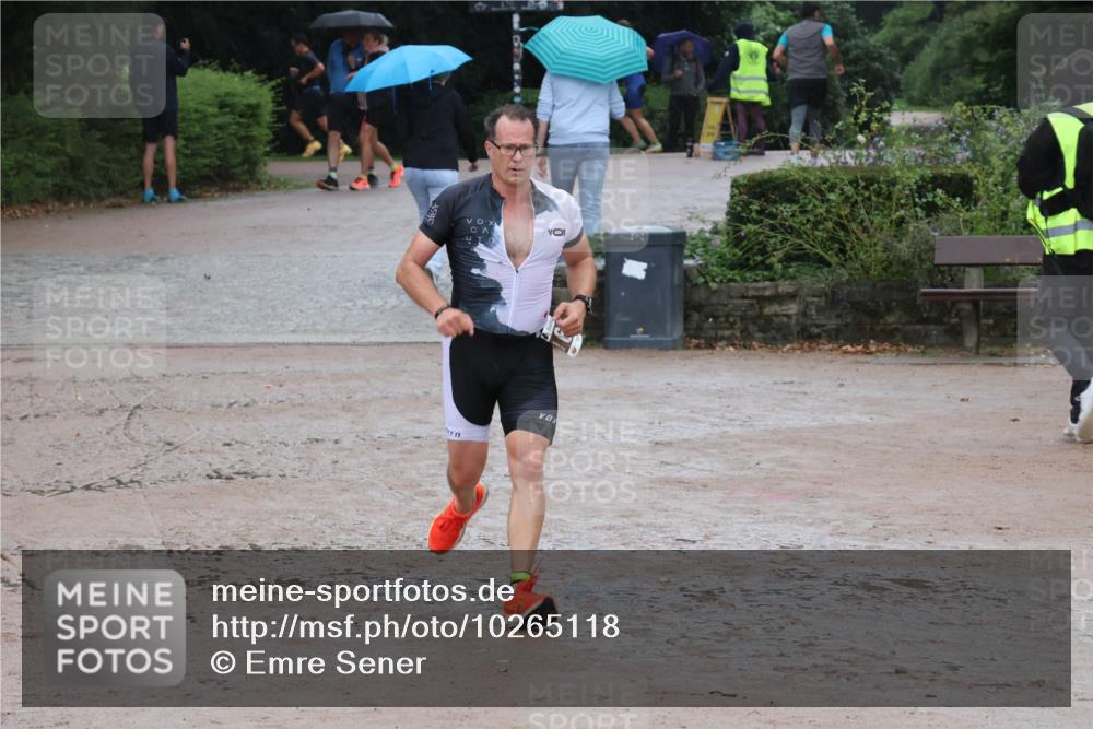 13.09.2026 - Stadtparktriathlon Emre Sener http://msf.ph/oto/10265118 13.09.2026 12:04:36 Laufen 451, 630 meine-sportfotos.de