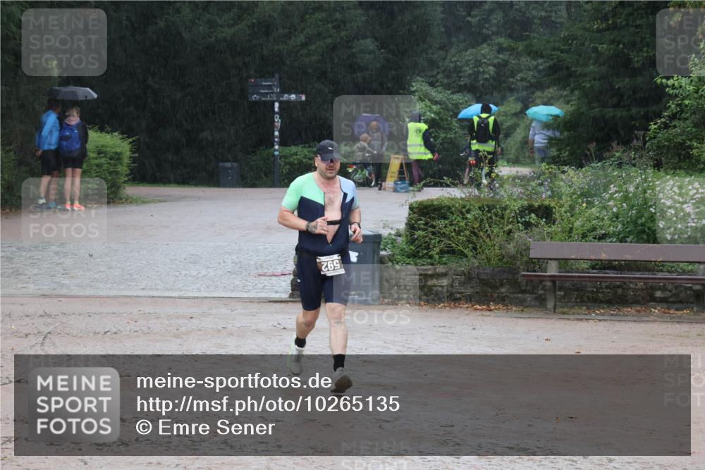13.09.2026 - Stadtparktriathlon Emre Sener http://msf.ph/oto/10265135 13.09.2026 12:05:04 Laufen 592, 592, 641, 690 meine-sportfotos.de
