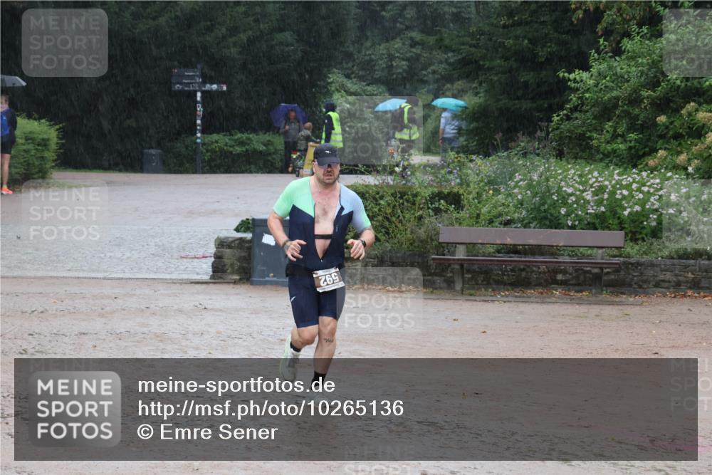 13.09.2026 - Stadtparktriathlon Emre Sener http://msf.ph/oto/10265136 13.09.2026 12:05:05 Laufen 592, 592, 641, 690 meine-sportfotos.de