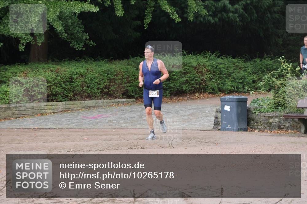 13.09.2026 - Stadtparktriathlon Emre Sener http://msf.ph/oto/10265178 13.09.2026 12:08:09 Laufen 1685, 423, 685, 687, 1798 meine-sportfotos.de