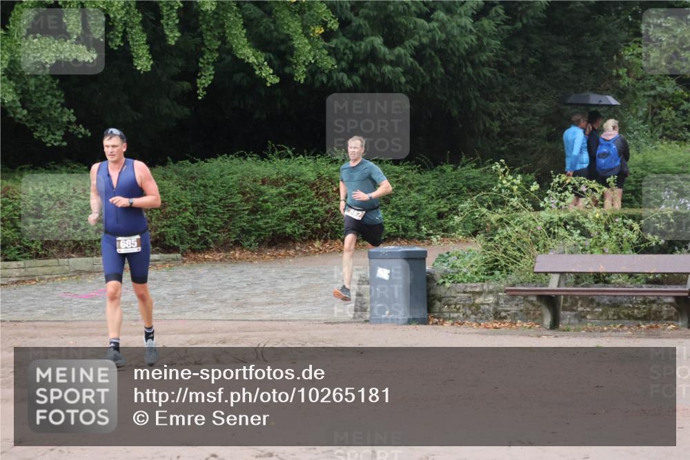 13.09.2026 - Stadtparktriathlon Emre Sener http://msf.ph/oto/10265181 13.09.2026 12:08:11 Laufen 1685, 423, 685, 687, 1798 meine-sportfotos.de