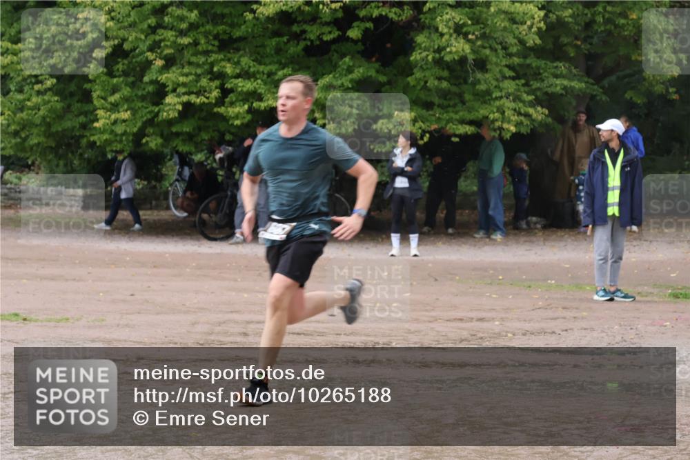 13.09.2026 - Stadtparktriathlon Emre Sener http://msf.ph/oto/10265188 13.09.2026 12:08:16 Laufen 423, 685, 687, 1798 meine-sportfotos.de