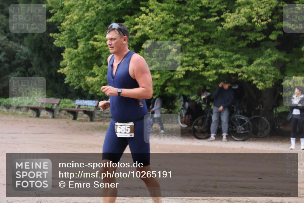 13.09.2026 - Stadtparktriathlon Emre Sener http://msf.ph/oto/10265191 13.09.2026 12:08:19 Laufen 685, 423, 657, 685, 1798 meine-sportfotos.de