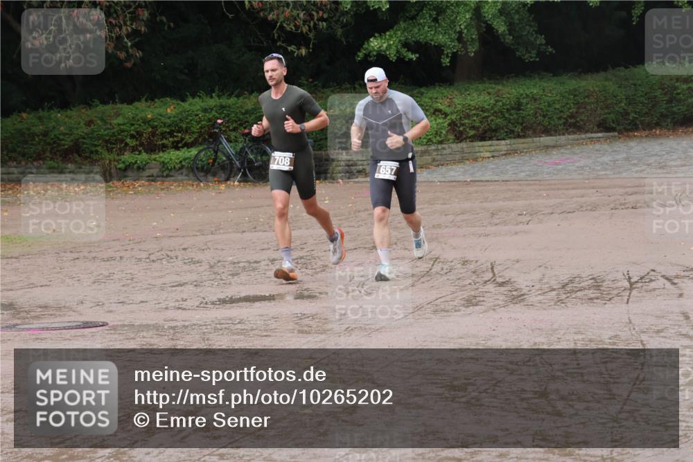 13.09.2026 - Stadtparktriathlon Emre Sener http://msf.ph/oto/10265202 13.09.2026 12:08:38 Laufen 708, 1657, 593, 601, 657, 677, 1798 meine-sportfotos.de