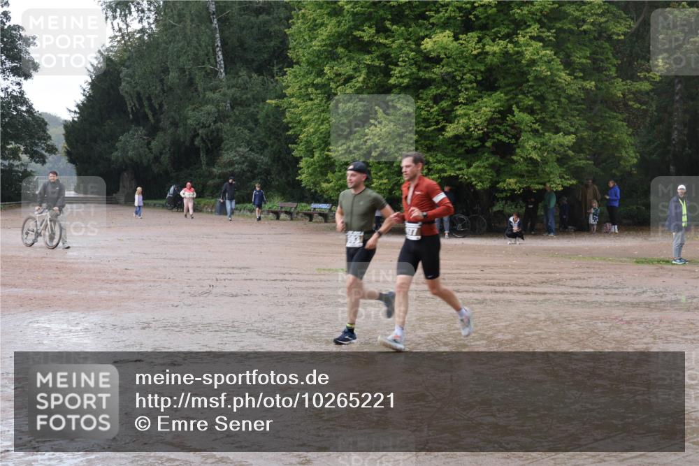 13.09.2026 - Stadtparktriathlon Emre Sener http://msf.ph/oto/10265221 13.09.2026 12:08:57 Laufen 593, 601, 677 meine-sportfotos.de
