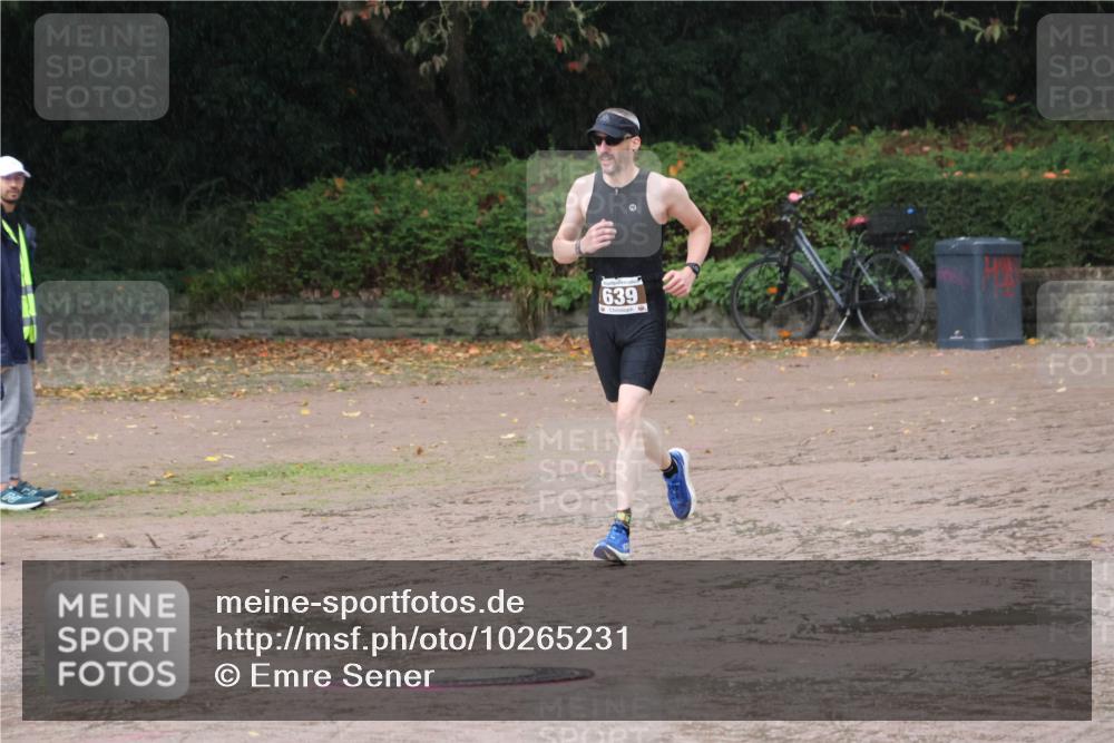 13.09.2026 - Stadtparktriathlon Emre Sener http://msf.ph/oto/10265231 13.09.2026 12:09:21 Laufen 639, 639 meine-sportfotos.de