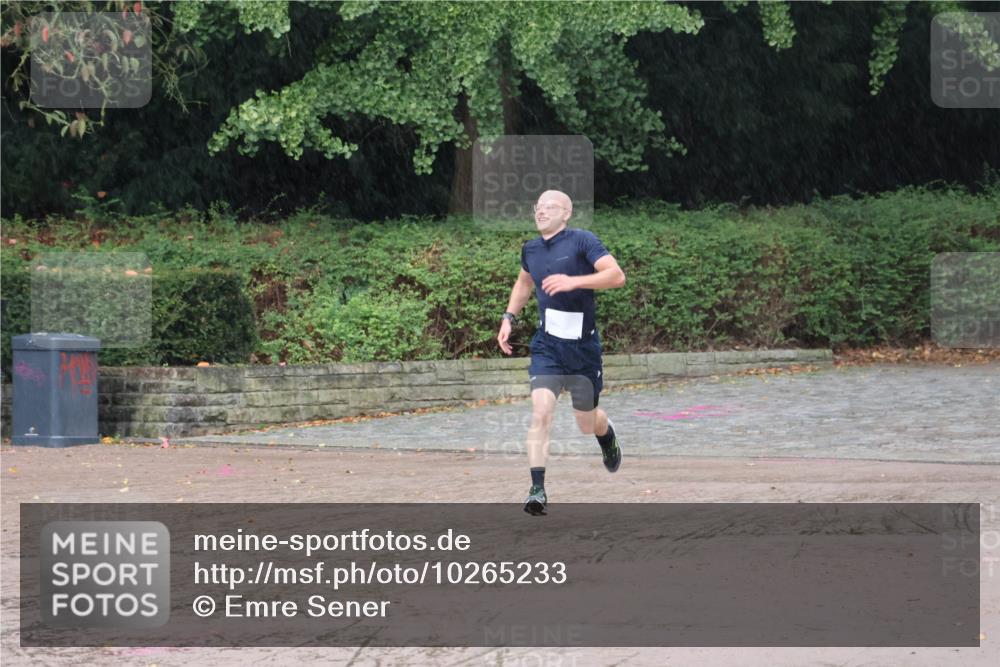13.09.2026 - Stadtparktriathlon Emre Sener http://msf.ph/oto/10265233 13.09.2026 12:09:47 Laufen 632, 634 meine-sportfotos.de