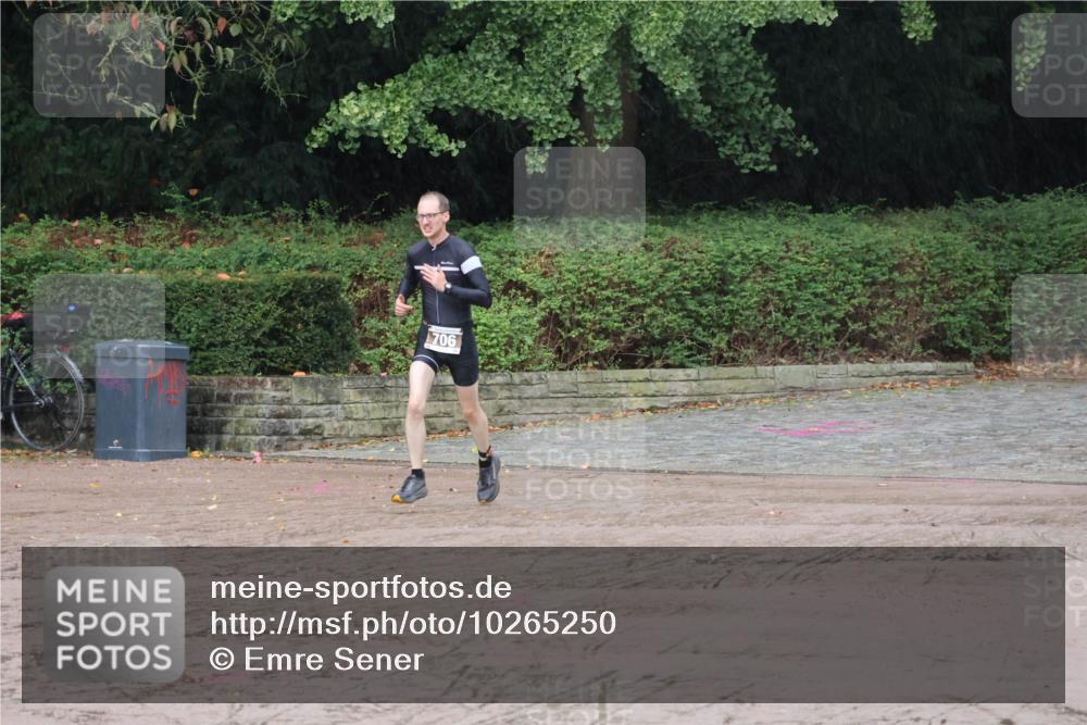 13.09.2026 - Stadtparktriathlon Emre Sener http://msf.ph/oto/10265250 13.09.2026 12:10:32 Laufen 706, 706 meine-sportfotos.de