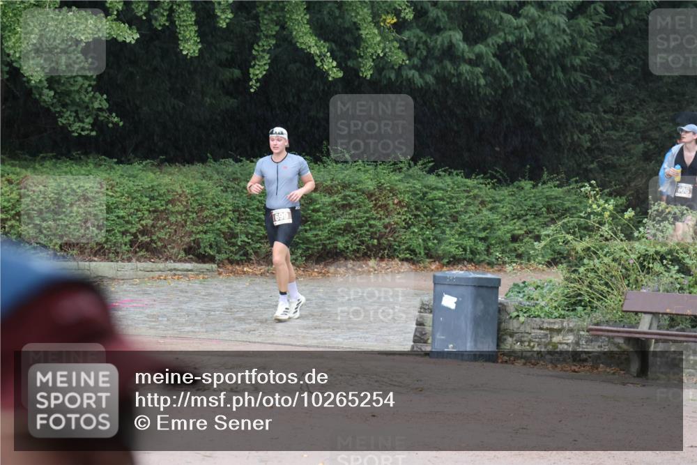 13.09.2026 - Stadtparktriathlon Emre Sener http://msf.ph/oto/10265254 13.09.2026 12:10:47 Laufen 1699, 606, 606, 629, 684, 699 meine-sportfotos.de