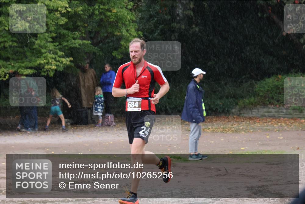 13.09.2026 - Stadtparktriathlon Emre Sener http://msf.ph/oto/10265256 13.09.2026 12:11:11 Laufen 2, 684, 24, 606, 629, 663, 684 meine-sportfotos.de