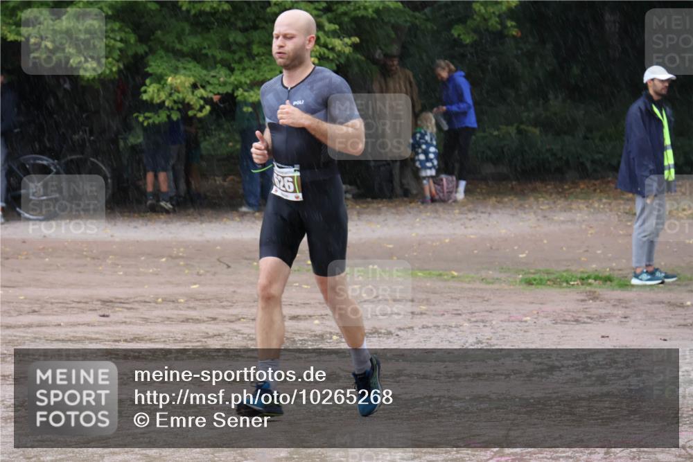 13.09.2026 - Stadtparktriathlon Emre Sener http://msf.ph/oto/10265268 13.09.2026 12:11:36 Laufen 26, 626, 678, 703 meine-sportfotos.de