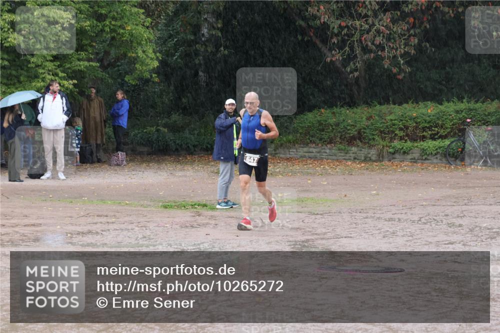 13.09.2026 - Stadtparktriathlon Emre Sener http://msf.ph/oto/10265272 13.09.2026 12:12:00 Laufen 647, 647 meine-sportfotos.de