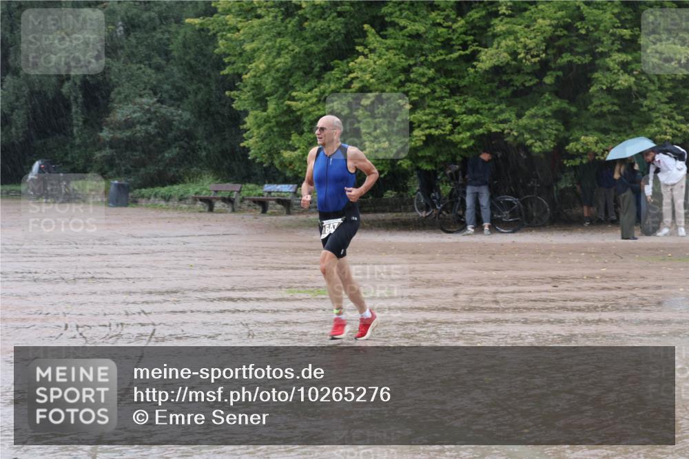 13.09.2026 - Stadtparktriathlon Emre Sener http://msf.ph/oto/10265276 13.09.2026 12:12:03 Laufen 647 meine-sportfotos.de
