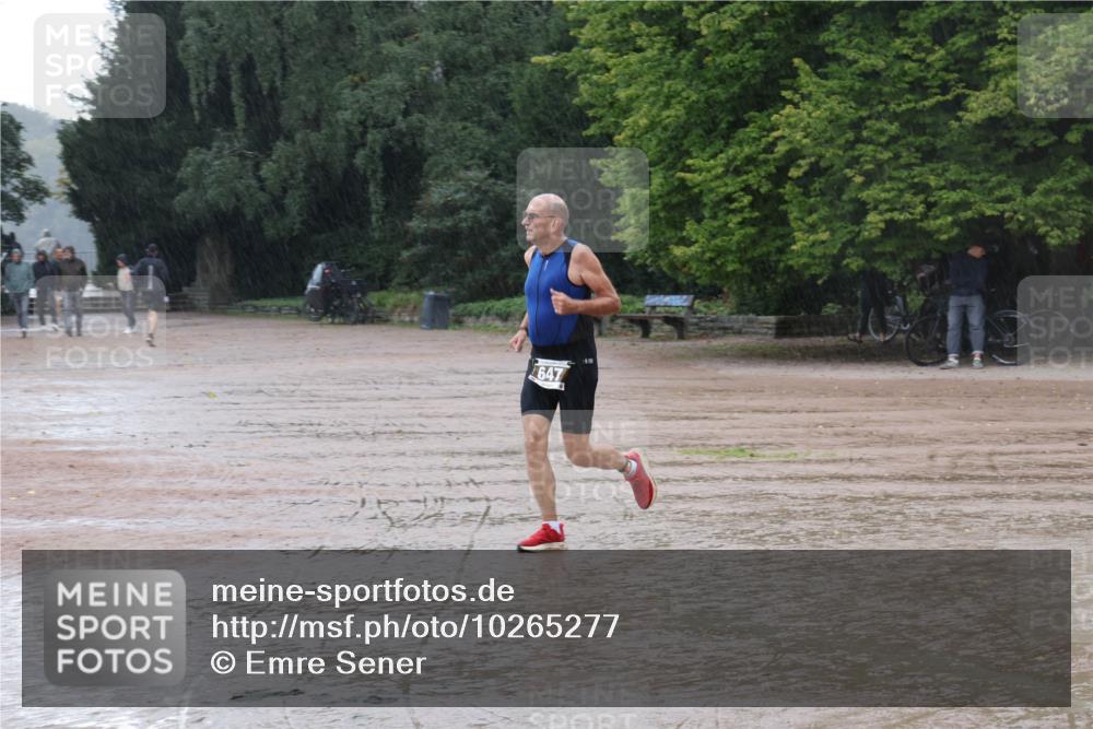 13.09.2026 - Stadtparktriathlon Emre Sener http://msf.ph/oto/10265277 13.09.2026 12:12:04 Laufen 647, 647 meine-sportfotos.de