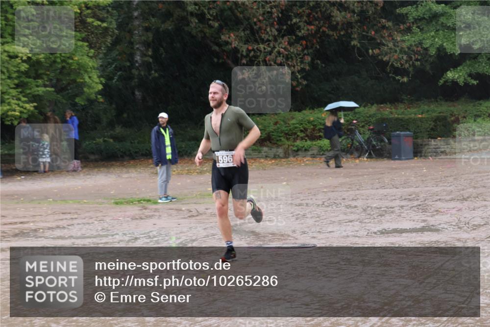 13.09.2026 - Stadtparktriathlon Emre Sener http://msf.ph/oto/10265286 13.09.2026 12:12:40 Laufen 1596, 596, 660, 1797 meine-sportfotos.de