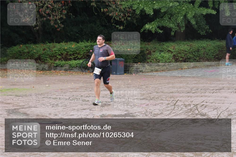 13.09.2026 - Stadtparktriathlon Emre Sener http://msf.ph/oto/10265304 13.09.2026 12:13:27 Laufen 562, 562, 649 meine-sportfotos.de