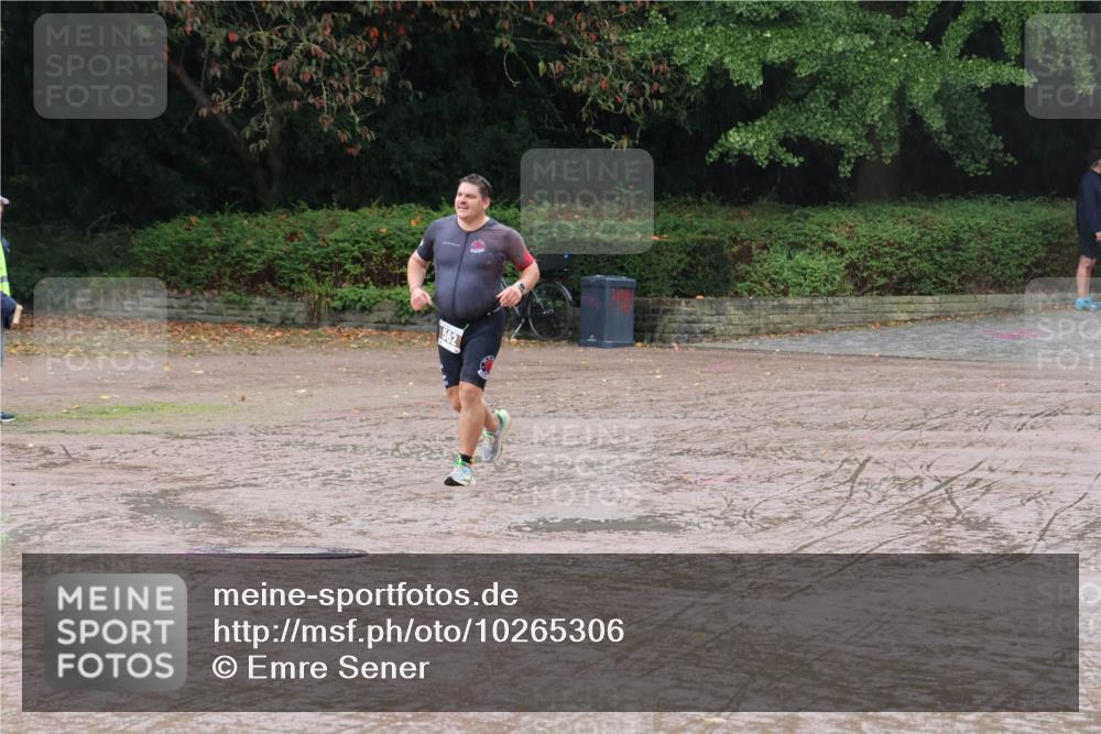 13.09.2026 - Stadtparktriathlon Emre Sener http://msf.ph/oto/10265306 13.09.2026 12:13:28 Laufen 1562, 562, 649 meine-sportfotos.de