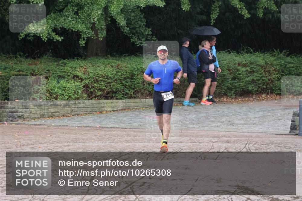 13.09.2026 - Stadtparktriathlon Emre Sener http://msf.ph/oto/10265308 13.09.2026 12:13:36 Laufen 640, 562, 612, 649 meine-sportfotos.de