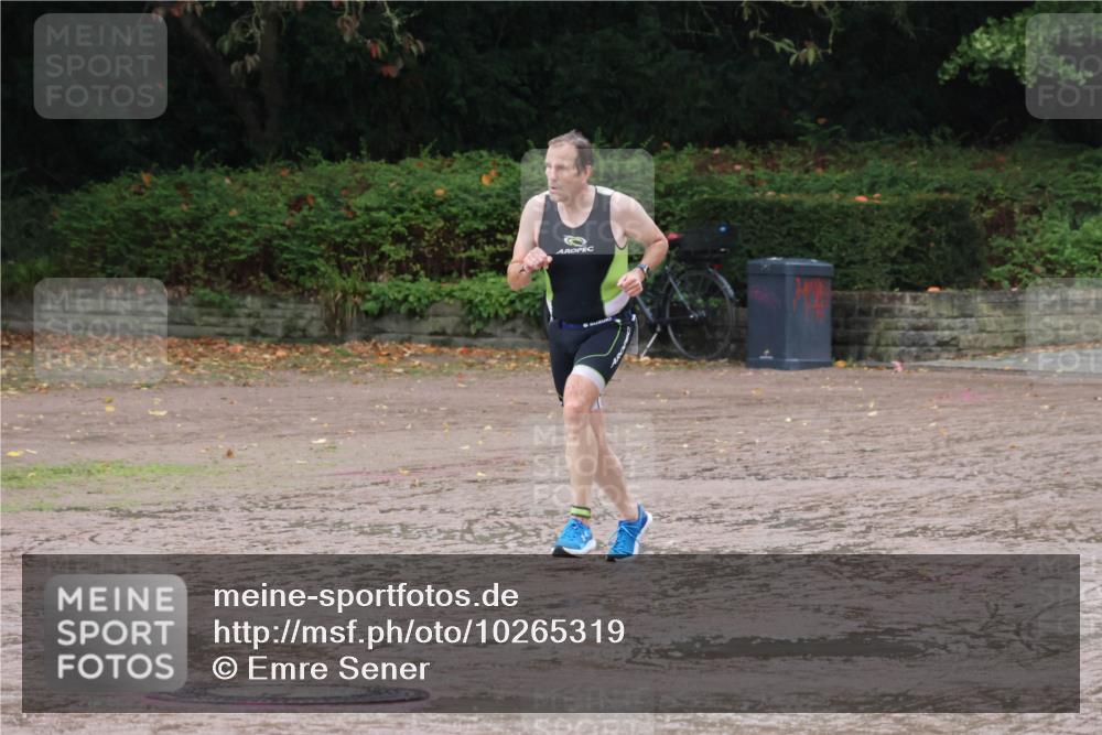 13.09.2026 - Stadtparktriathlon Emre Sener http://msf.ph/oto/10265319 13.09.2026 12:13:53 Laufen 612, 649, 694, 697 meine-sportfotos.de