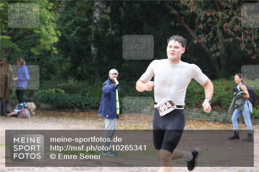 13.09.2026 - Stadtparktriathlon Emre Sener http://msf.ph/oto/10265341 13.09.2026 12:14:19 Laufen 694, 610, 694 meine-sportfotos.de